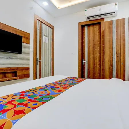 Fabhotel Smr
